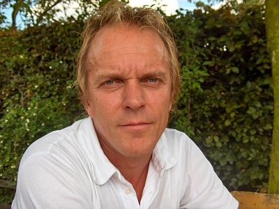 http://www.grensgeluiden.nl/afbeeldingen/peterdictus5.jpg